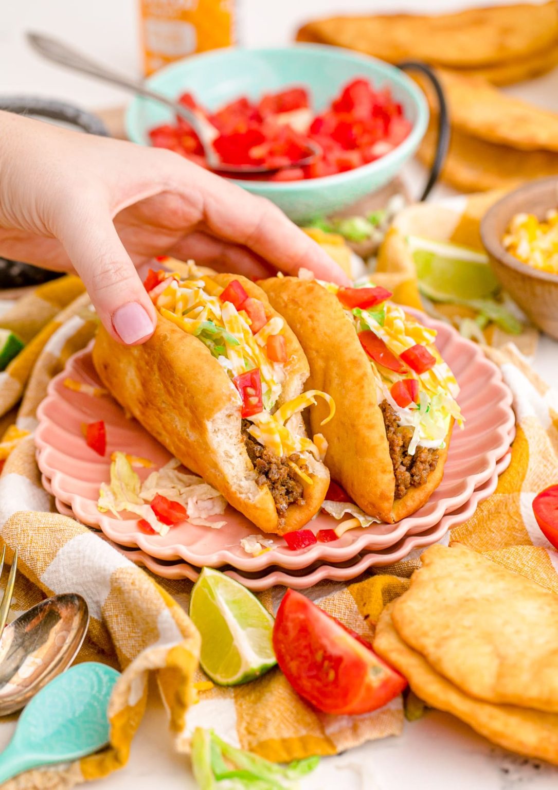 taco-bell-chalupa-recipe-x-hellme